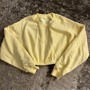 Alo Yoga Cropped Yellow Crewneck